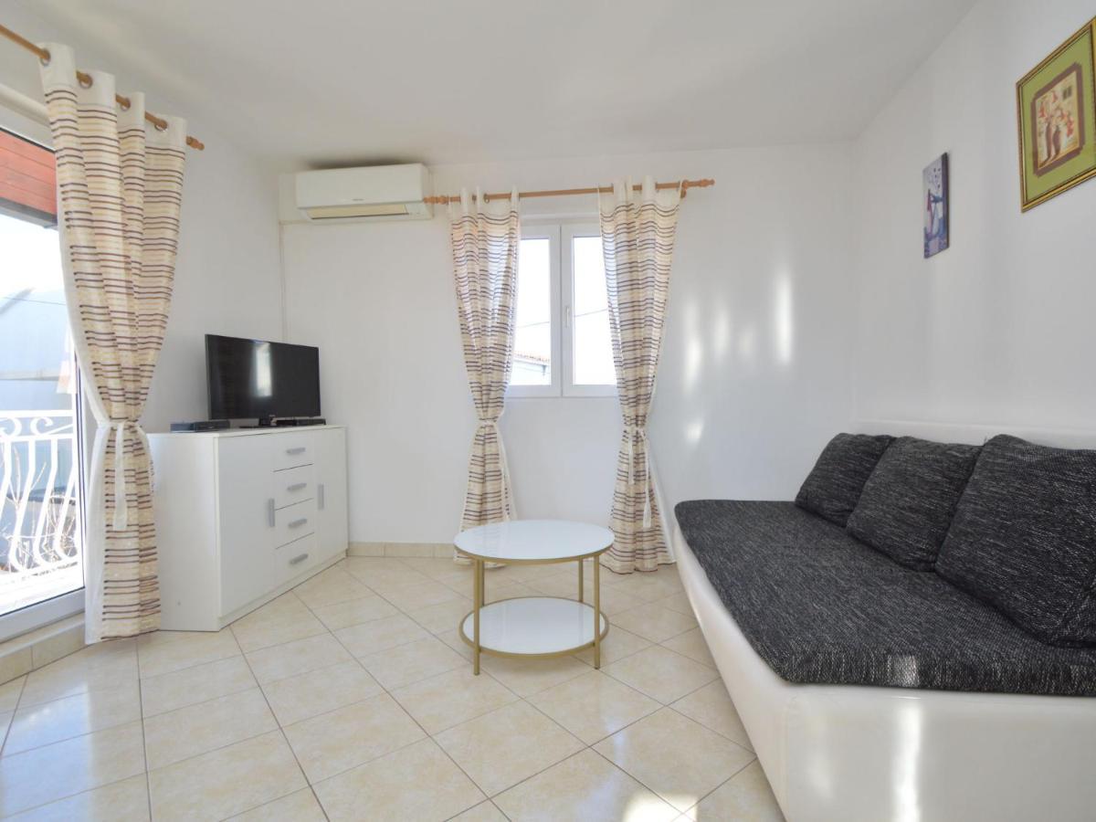 Apartment Ena By Interhome Brodarica  Dış mekan fotoğraf